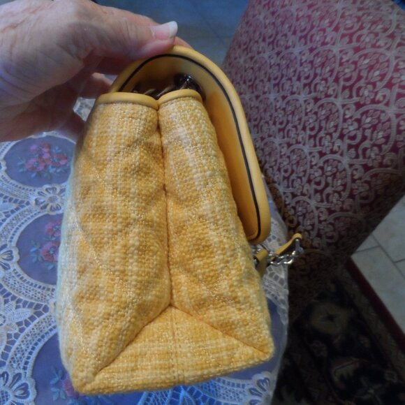 New Kate Spade NY Suflower Yellow Tweed Quilted Convertible Medium Bag - Picture 10 of 16